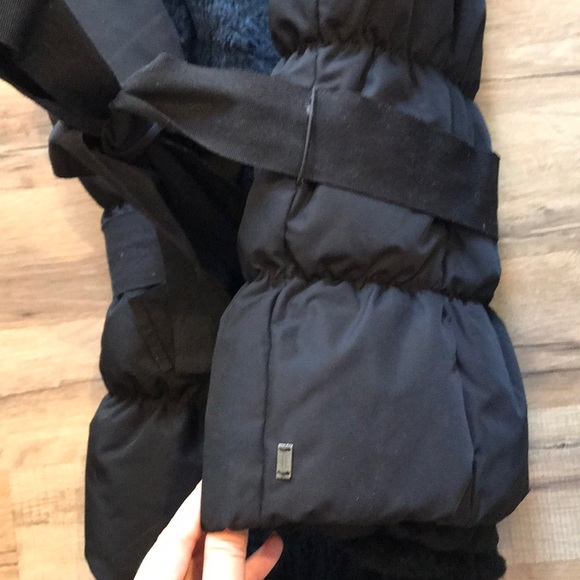 SPORTMAX by MaxMara Reversible Down Vest - Picture 4 of 13